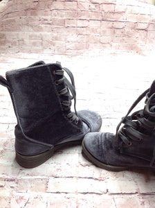 Blue Suade Shoes BLUE & GRAY Boots
