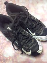 Nike Black & White Cleats Size 4.5
