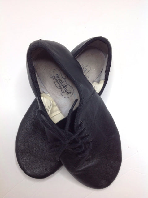 revolution ballet shoes
