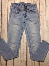 American Eagle Light Denim Jeans