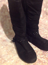 Arizona Black & Silver Boots Size 4