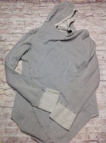 Arizona Gray & Silver Top