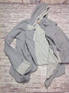 Arizona Gray & Silver Top