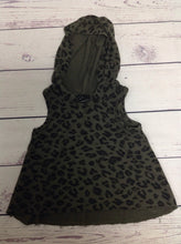 Art Class GREEN & BLACK Top