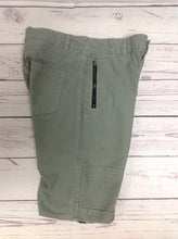 Art Class Green Shorts