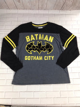 Batman GRAY PRINT Batman Top
