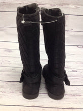 Black Boots