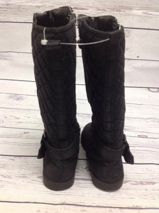 Black Boots