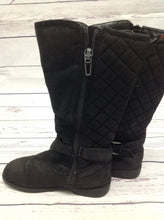 Black Boots