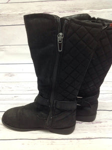 Black Boots