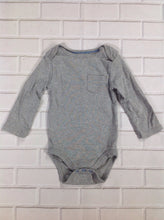 CLOUD ISLAND Gray Top