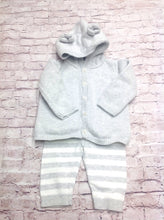 Cat & Jack Grey & White 2 PC Outfit