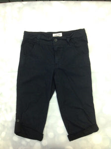 Cherokee Black Capris – Tomorrow's Child Resale