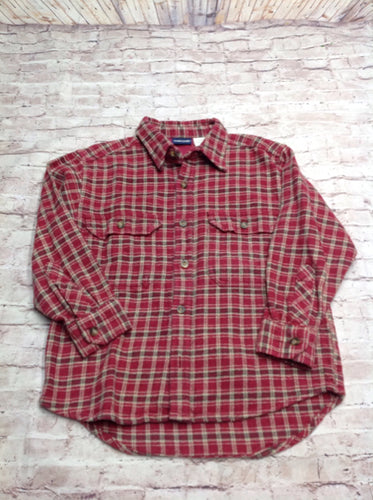 Cherokee Red & Beige BUTTON UP Top