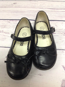 Circo Black Shoes
