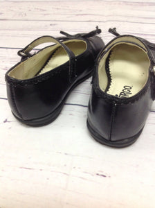 Circo Black Shoes