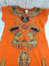 Costume
