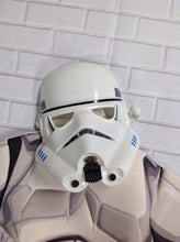 Costume