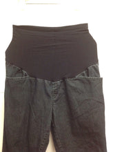 Size MAT LARGE Duo Maternity Denim Shorts