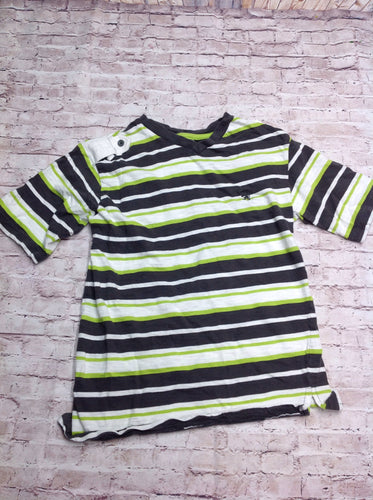 English Laundry Gray & Green Top