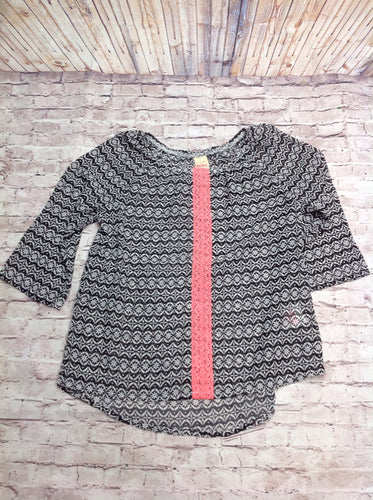 Faded Glory Black & White Top