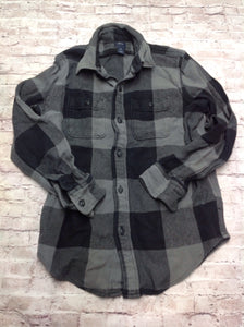 Gap Gray & Black Checkered Top