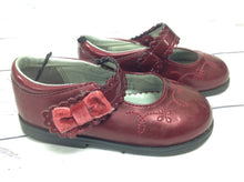 George Red Shoes