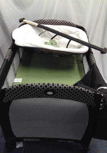 Graco Circles Pac-n-Play