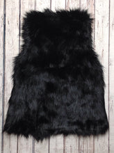 H&MDIVIDED BLACK FUR Vest