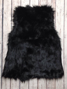 H&MDIVIDED BLACK FUR Vest