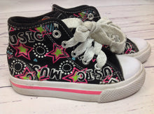 Joe Boxer Black Print Sneakers