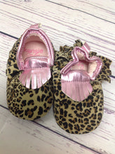 KENSIE GIRL Brown & Pink Slippers