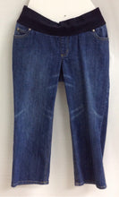 Liz Lange Denim Capri