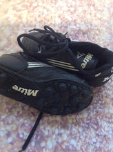 Mitre Black & White CleatsToddler Size 11