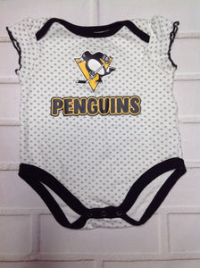 NHL WHITE & BLACK Top