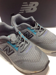 New Balance Gray & Blue Sneakers