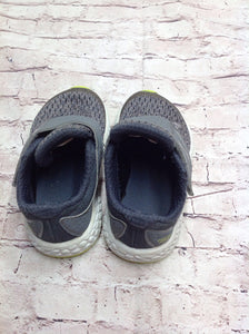 New Balance Grey Sneakers