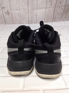 Nike Black & Gray Sneakers
