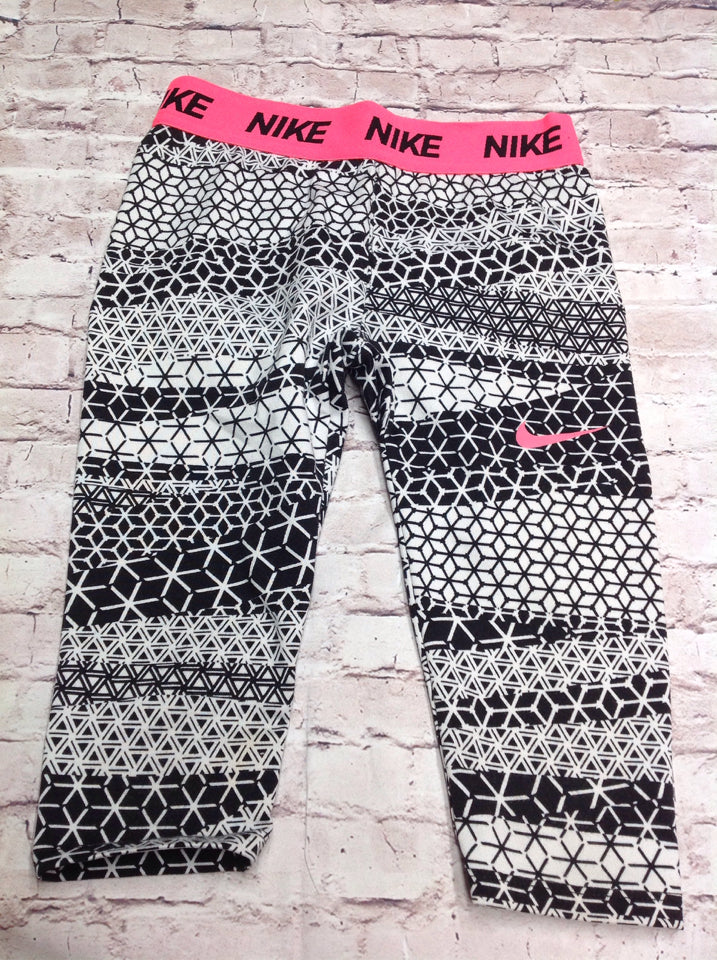 Nike Black & White Capris