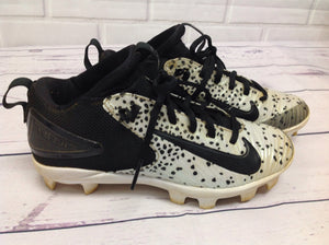 Nike Black & White Cleats Size 4.5