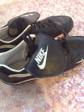 Nike Black & White Cleats Size 7.5