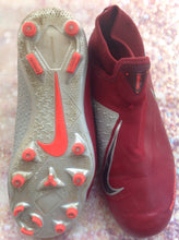 Nike Red Print Cleats Size 5