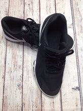 Nike Training Black & White Sneakers Adult Size 10