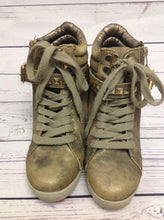 No Brand Golden Shoes