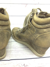 No Brand Golden Shoes