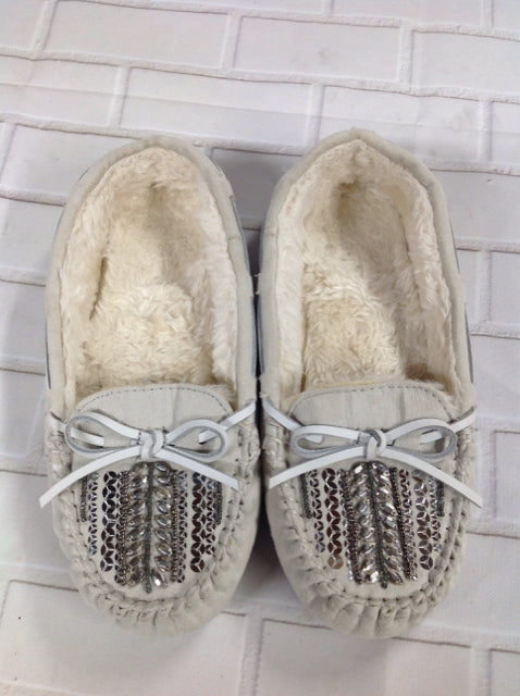 *No Brand Gray Sparkles Slippers