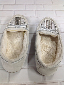 *No Brand Gray Sparkles Slippers