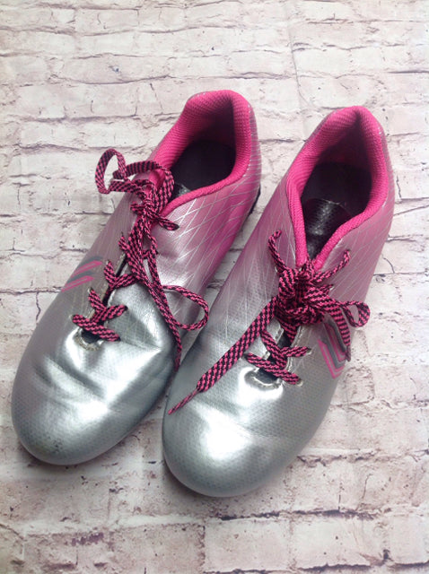 *No Brand HOT PINK & SILVER Cleats Size 2.5