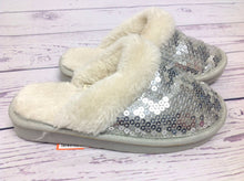 No Brand Silver Slippers