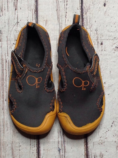 OCEAN PACIFIC BROWN ORANGE TB Footwear Swimshoes Tomorrow s